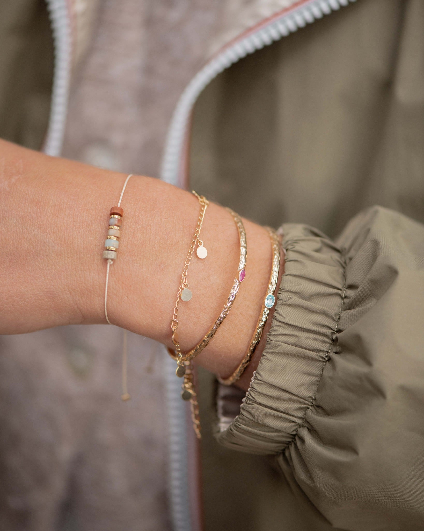 Combo bracelet gold plated plaqué or waterproof résistant à l'eau jaspe hematite pendant zircon shiny brillants plusieurs bracelets many bracelets