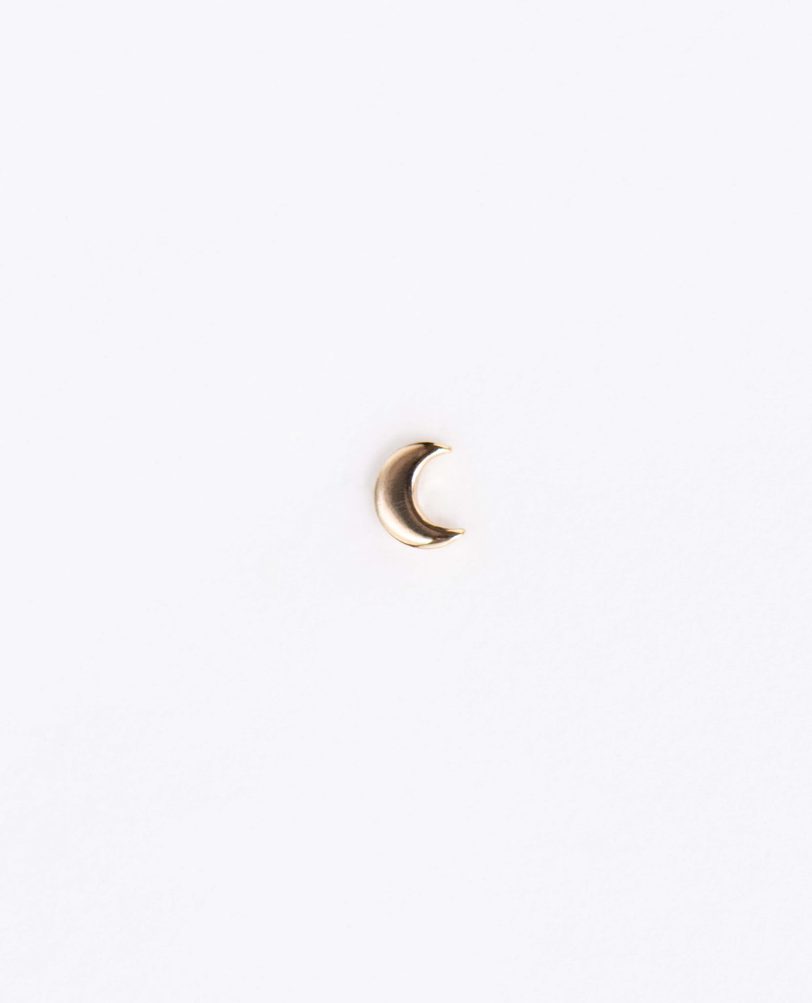 Boucle d'oreille en forme de lune plaqué or résistant à l'eau waterproof Moon earrings gold plated