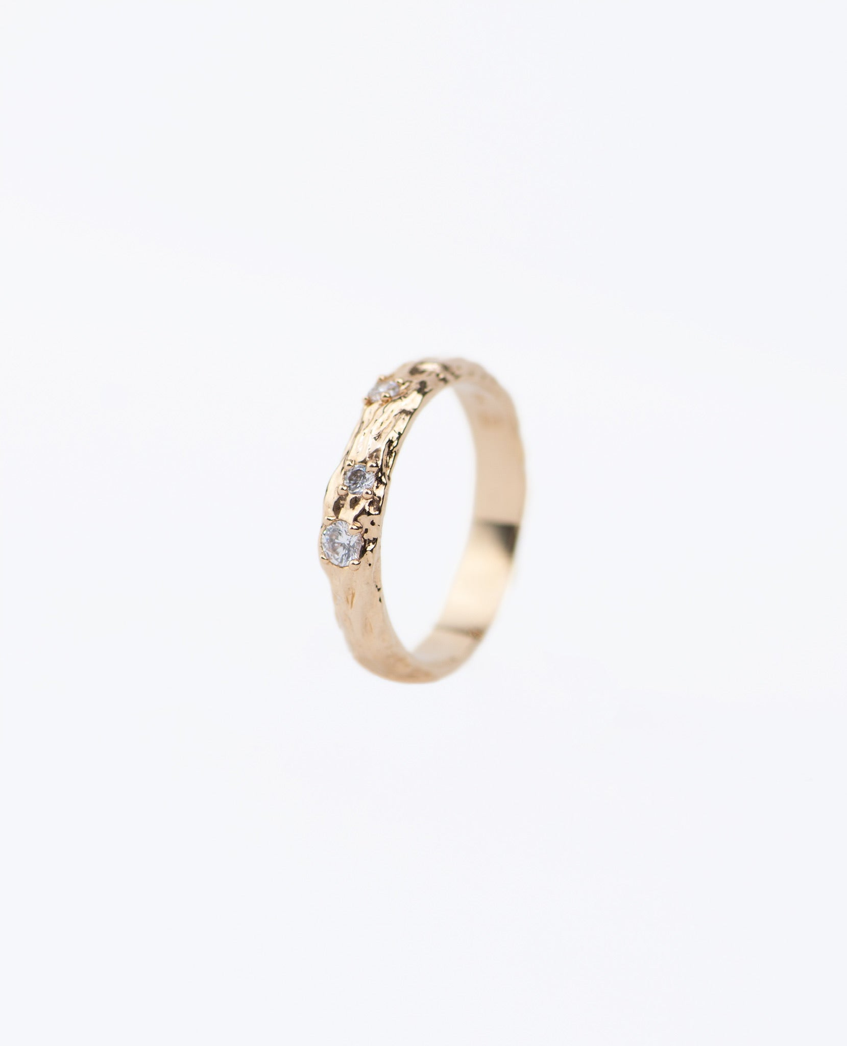 Bague plaqué or texturée ring gold plated textured résistante à l’eau waterproof zirconium blanc white 