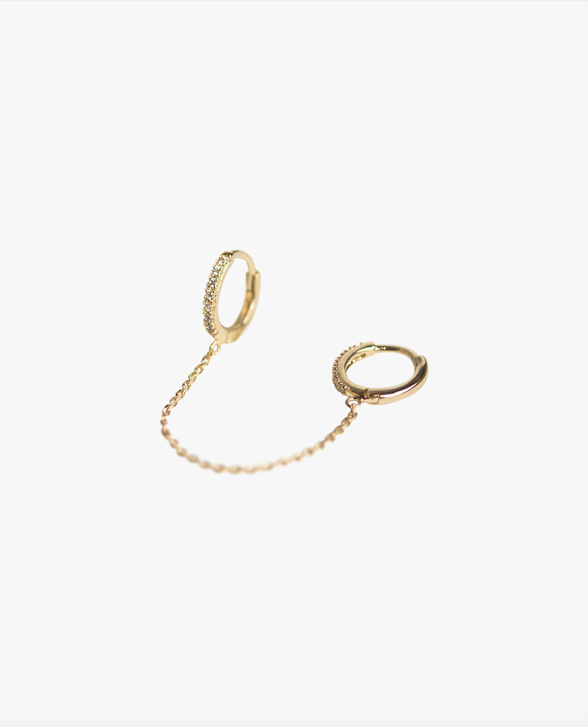 Boucle d'oreille chaine mini créoles brillants  earring shiny plaqué or gold plated résistant à l'eau waterproof hoops deux trous two holes